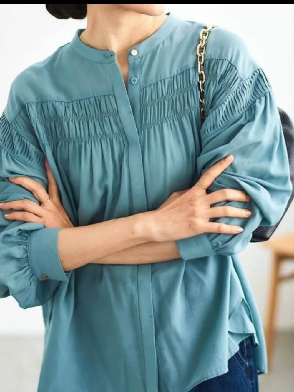 Womens Smocked Yoke Button-Front Blouse in Teal